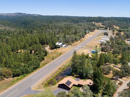 8850 Rock Creek Rd, Placerville, CA 95667 Photo