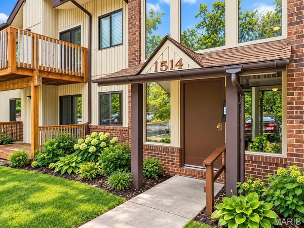 1514 Summer Run Drive, Unit 206, Florissant, MO 63033
