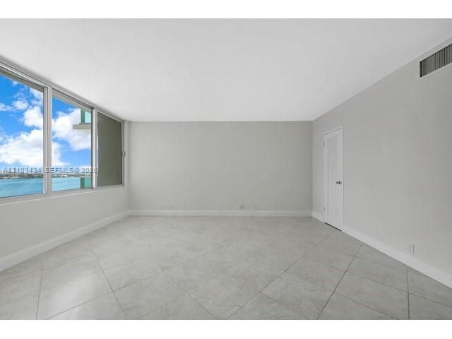 1000 West Ave , Unit 1121, Miami Beach, FL 33139 Photo
