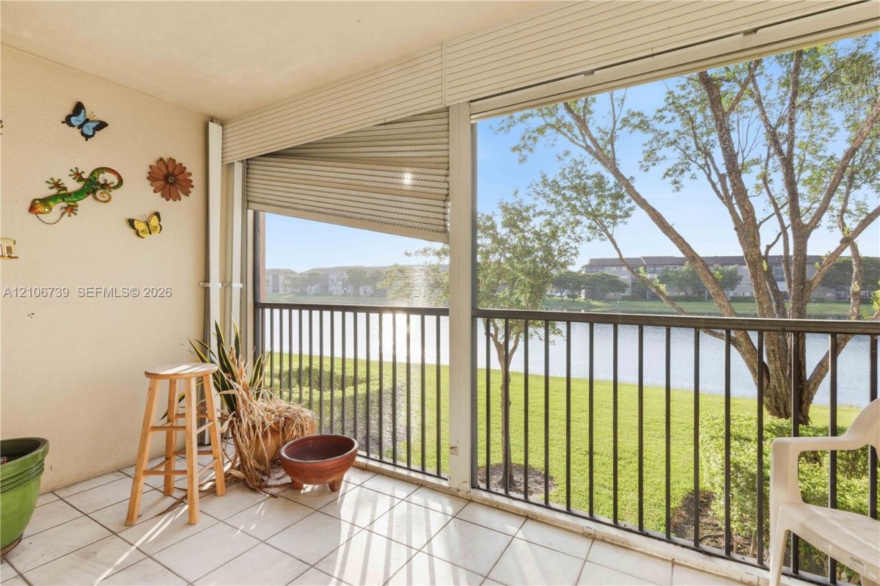 701 SW 141st Ave , Unit 203R, Pembroke Pines, FL 33027 Photo