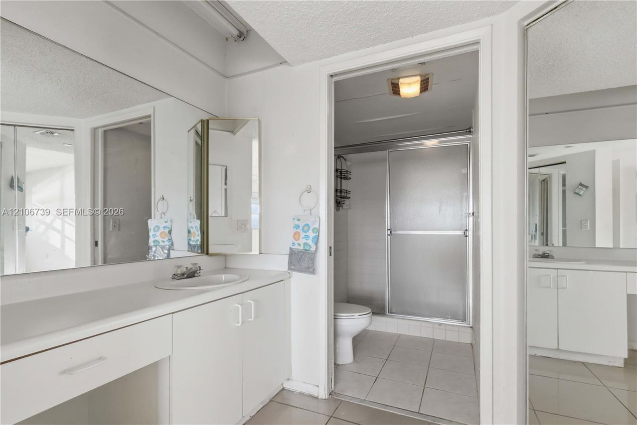 701 SW 141st Ave , Unit 203R, Pembroke Pines, FL 33027 Photo