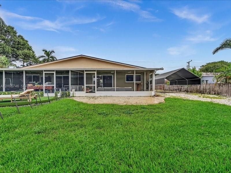 6608 SW 49th St , Davie, FL 33314 Photo