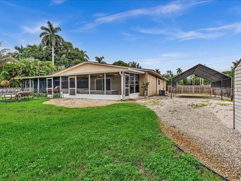 6608 SW 49th St , Davie, FL 33314 Photo