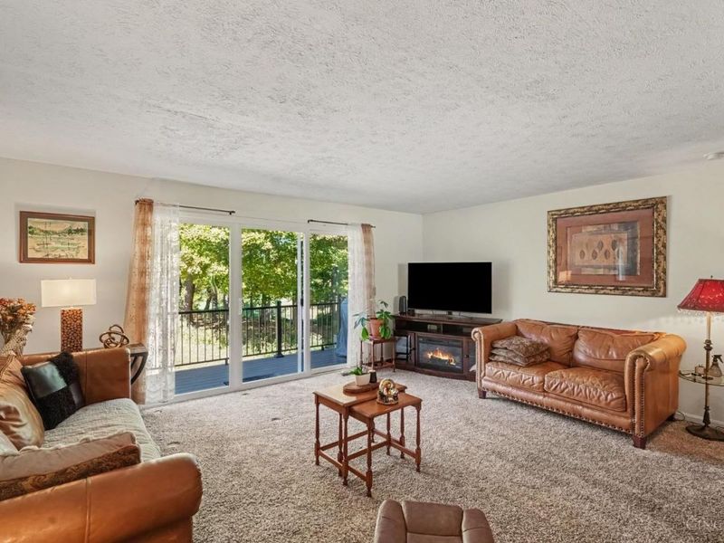 3637 Parfore Court, Pierce Township, OH 45245 Photo 3
