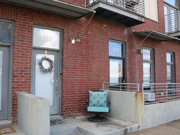 603 DENMARK DR, Unit 202, Memphis, TN 38103