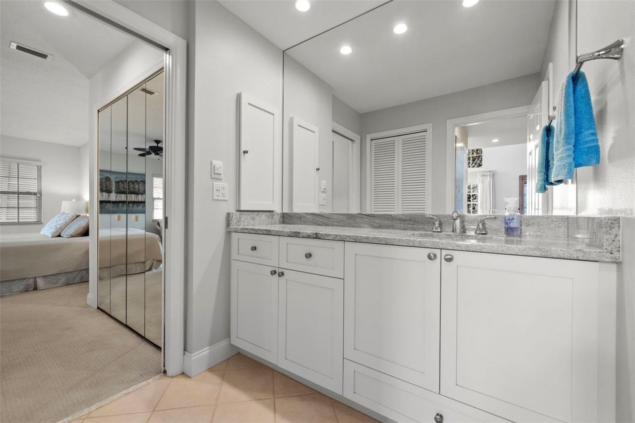 1163 Coquille Street, Unit 207, Sarasota, FL 34242 Photo