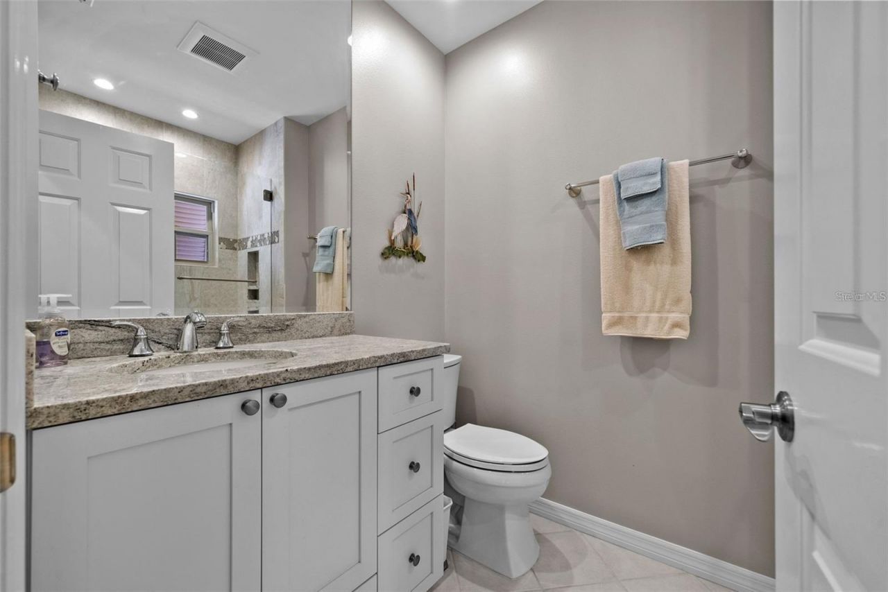 1163 Coquille Street, Unit 207, Sarasota, FL 34242 Photo