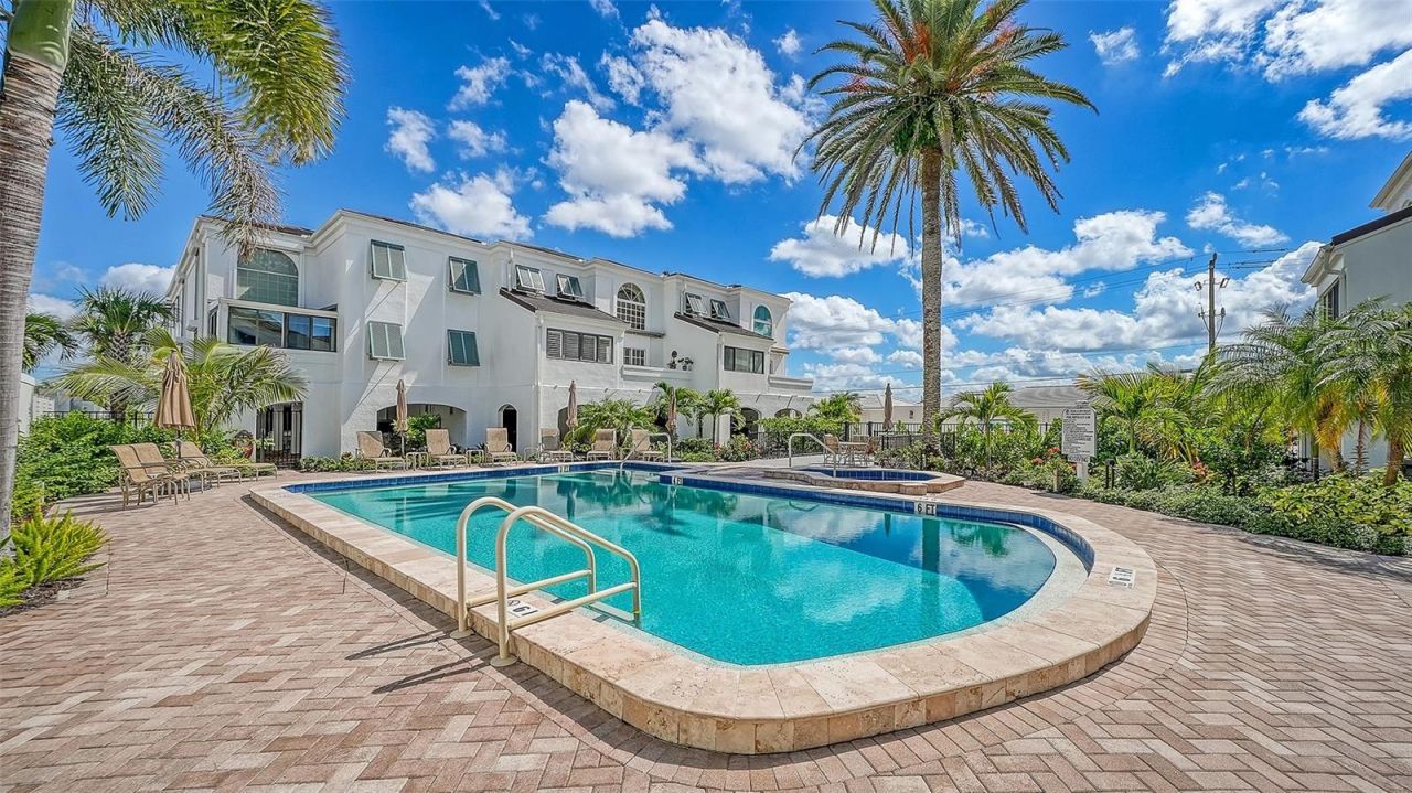 1163 Coquille Street, Unit 207, Sarasota, FL 34242 Photo