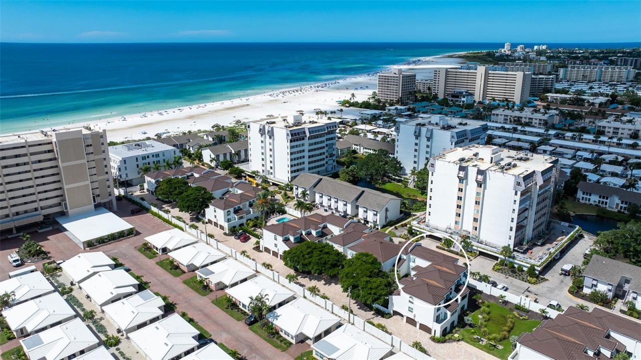 1163 Coquille Street, Unit 207, Sarasota, FL 34242 Photo