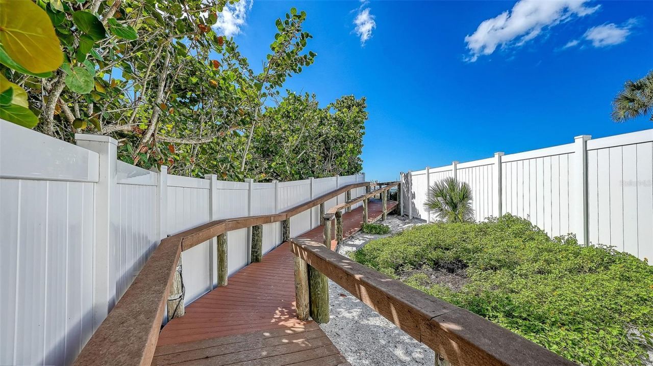 1163 Coquille Street, Unit 207, Sarasota, FL 34242 Photo