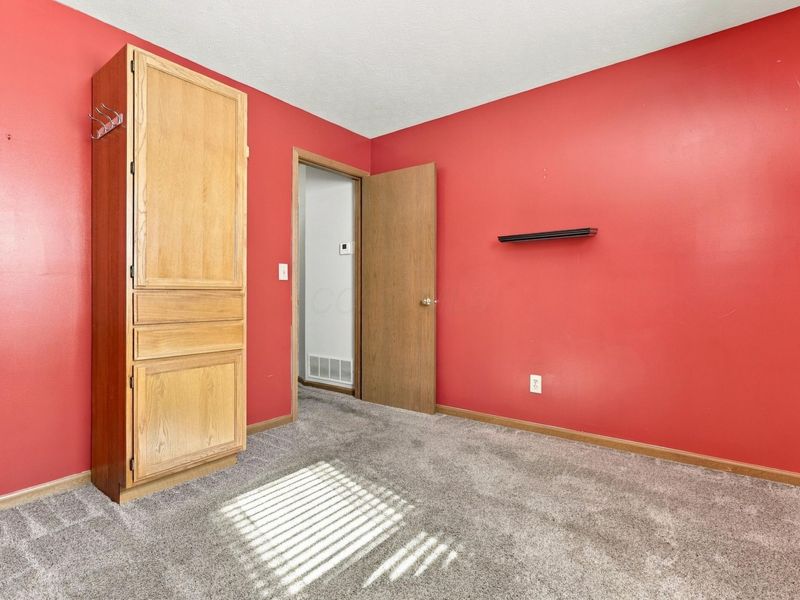 1466 Pinestone Drive, Columbus, OH 43223 Photo 23