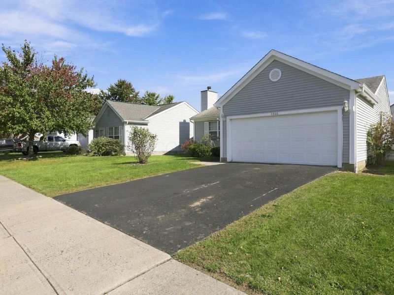 1466 Pinestone Drive, Columbus, OH 43223 Photo 4