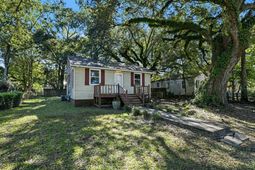 2663 Olympia Avenue photo 4