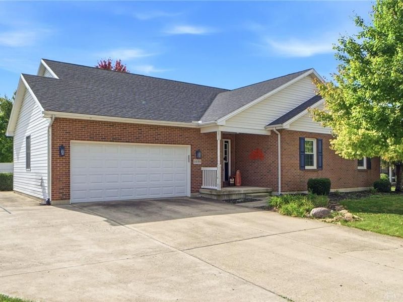 3229 Cherokee Drive, Piqua, OH 45356 Photo 3