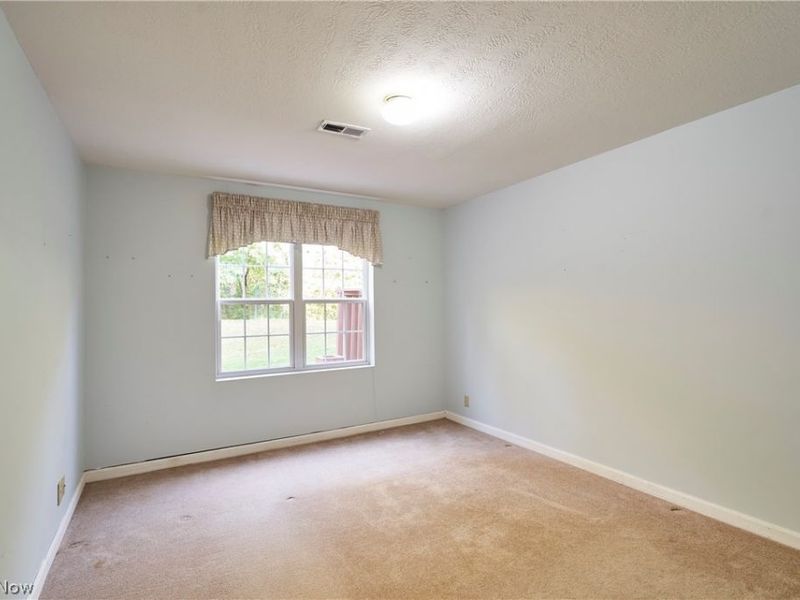 8688 Parkside Drive, Northfield, OH 44067 Photo 24