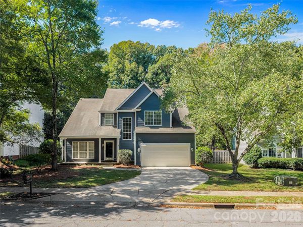 4138 Beauvista Drive , Charlotte, NC 28269