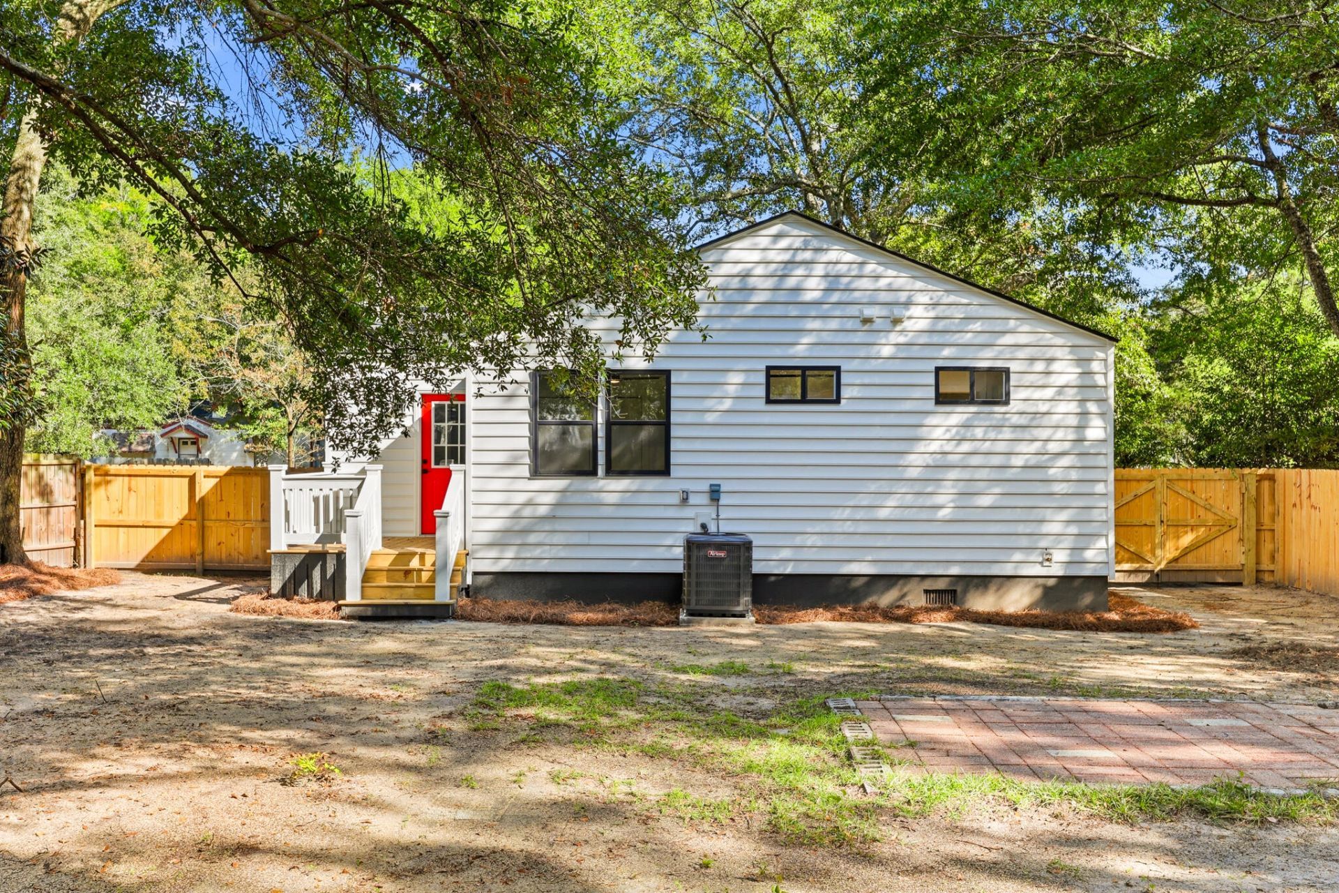 2653 Madden Drive Photo 6