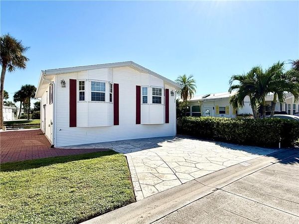 554 Cattleya Refuge , Unit 554, NAPLES, FL 34114