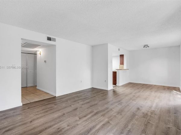 3229 Coral Lake Dr , Unit 3229, Coral Springs, FL 33065