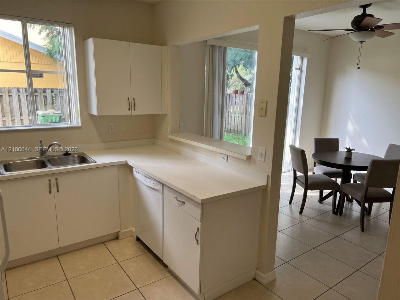 1489 SW 1 St , Unit ., Homestead, FL 33030 Photo