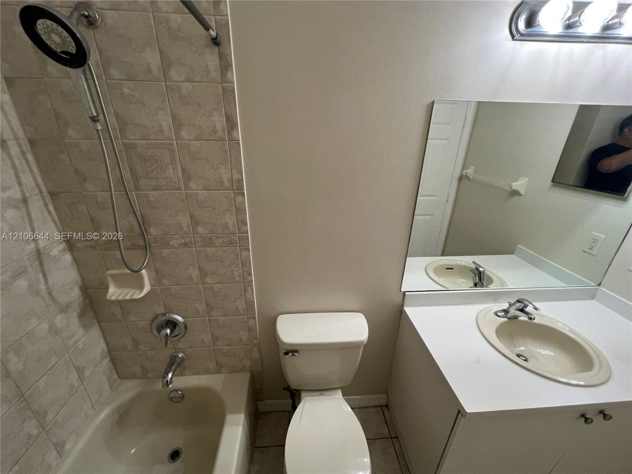 1489 SW 1 St , Unit ., Homestead, FL 33030 Photo