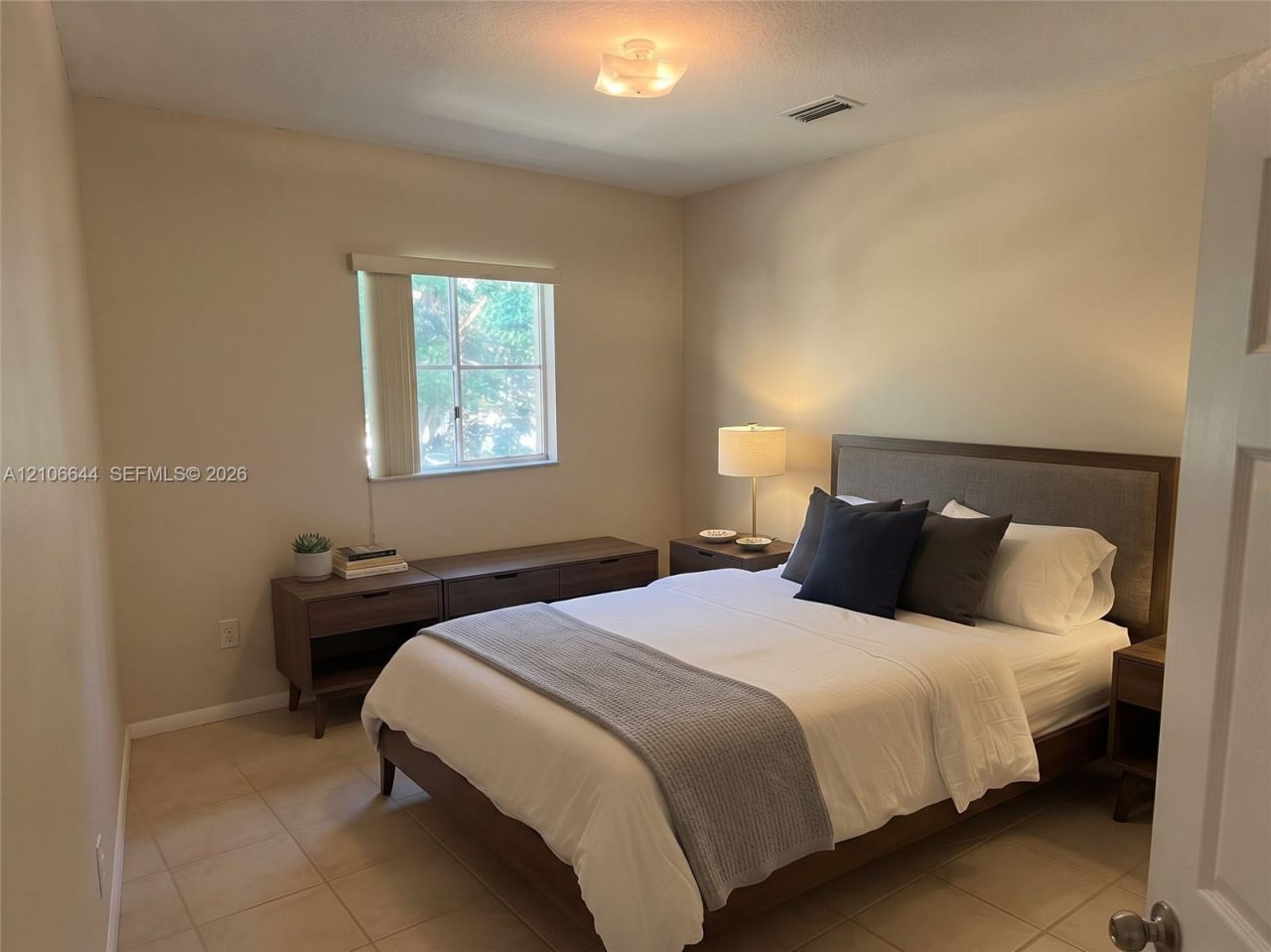1489 SW 1 St , Unit ., Homestead, FL 33030 Photo