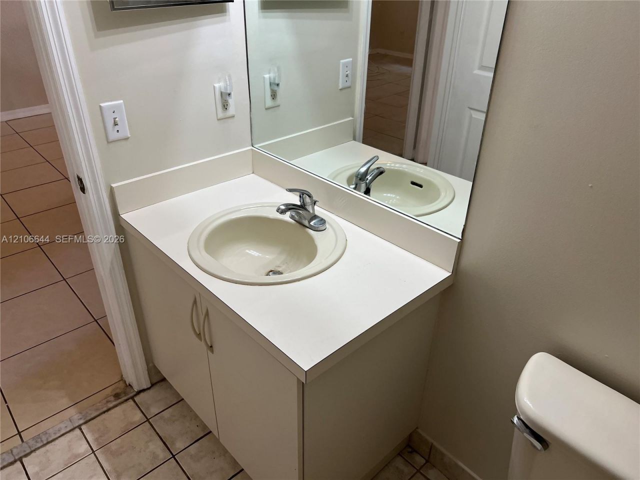 1489 SW 1 St , Unit ., Homestead, FL 33030 Photo