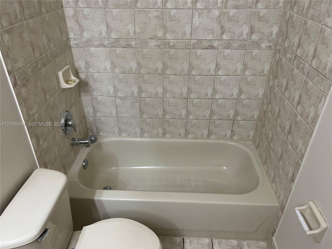 1489 SW 1 St , Unit ., Homestead, FL 33030 Photo