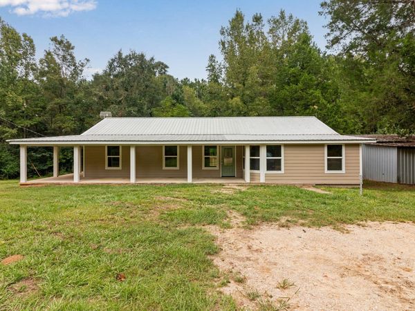 1169 Alford Road, Ponce De Leon, FL 32455