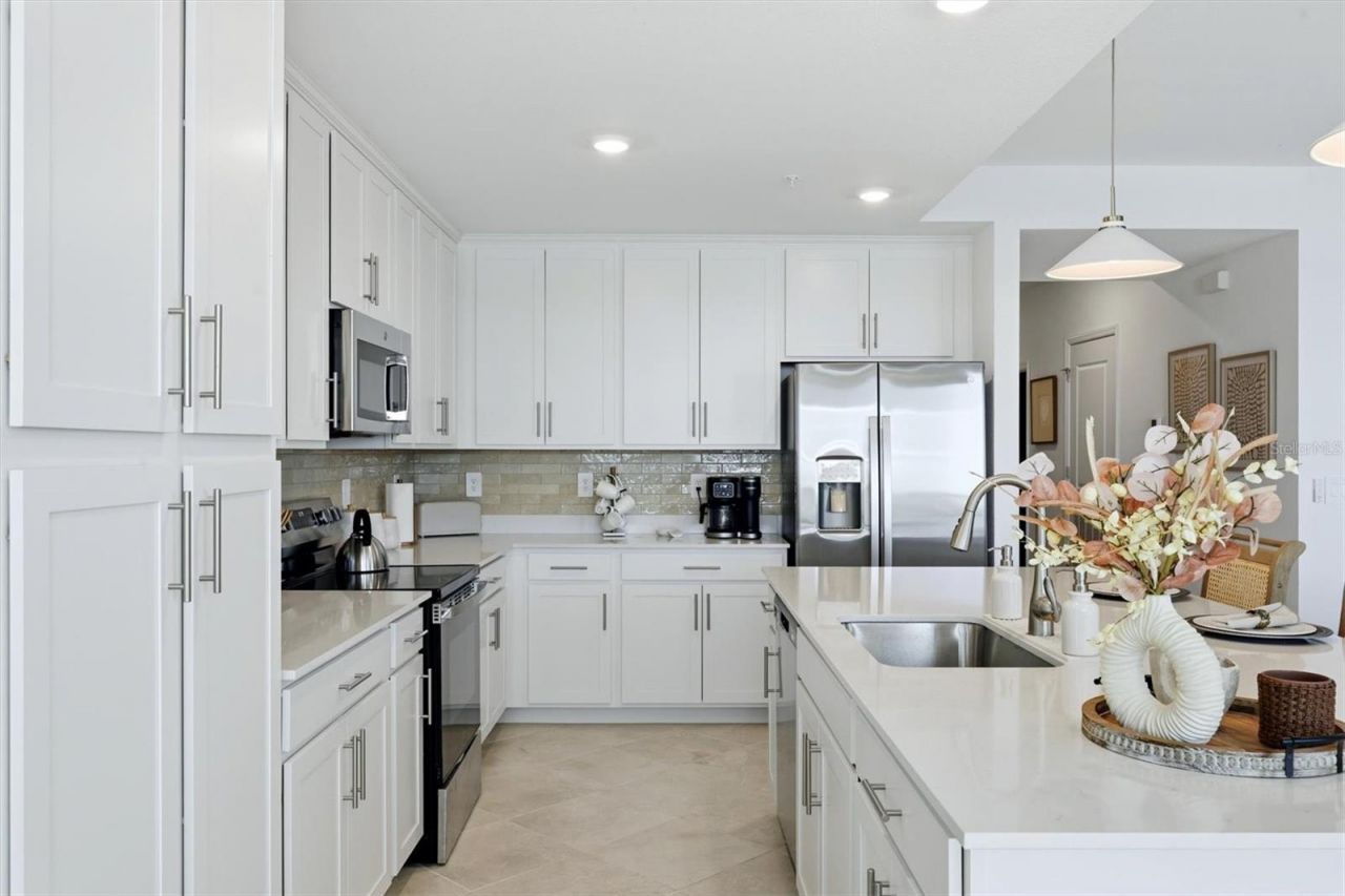 19110 Scallop Loop , Unit 203, Lakewood Ranch, FL 34211 Photo
