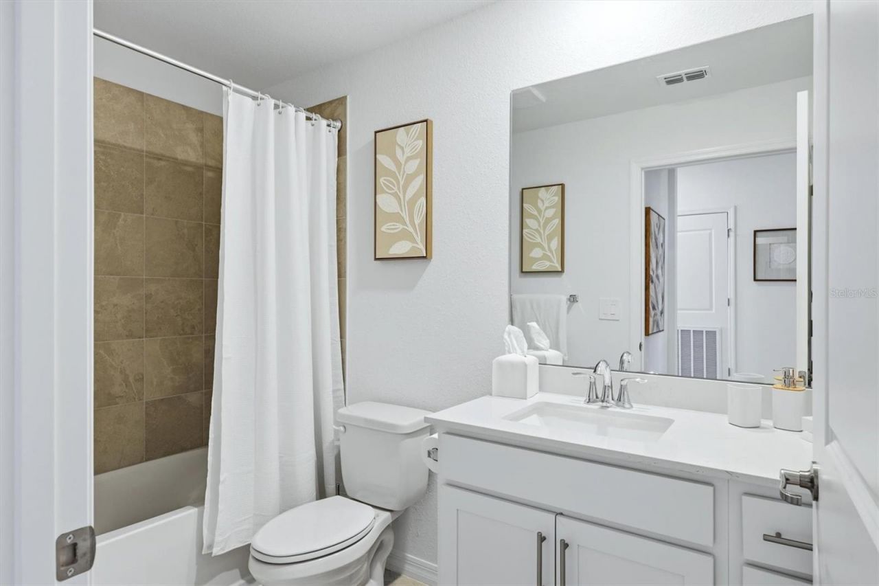 19110 Scallop Loop , Unit 203, Lakewood Ranch, FL 34211 Photo