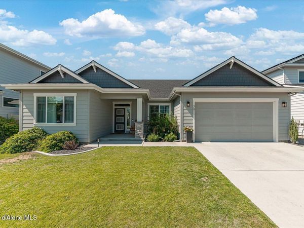 7011 N Degas DR , Coeur d'Alene, ID 83815