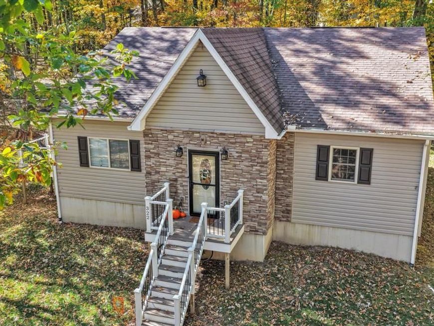 322 N Spring Mountain Drive, Zion Grove, PA 17985 Main Photo