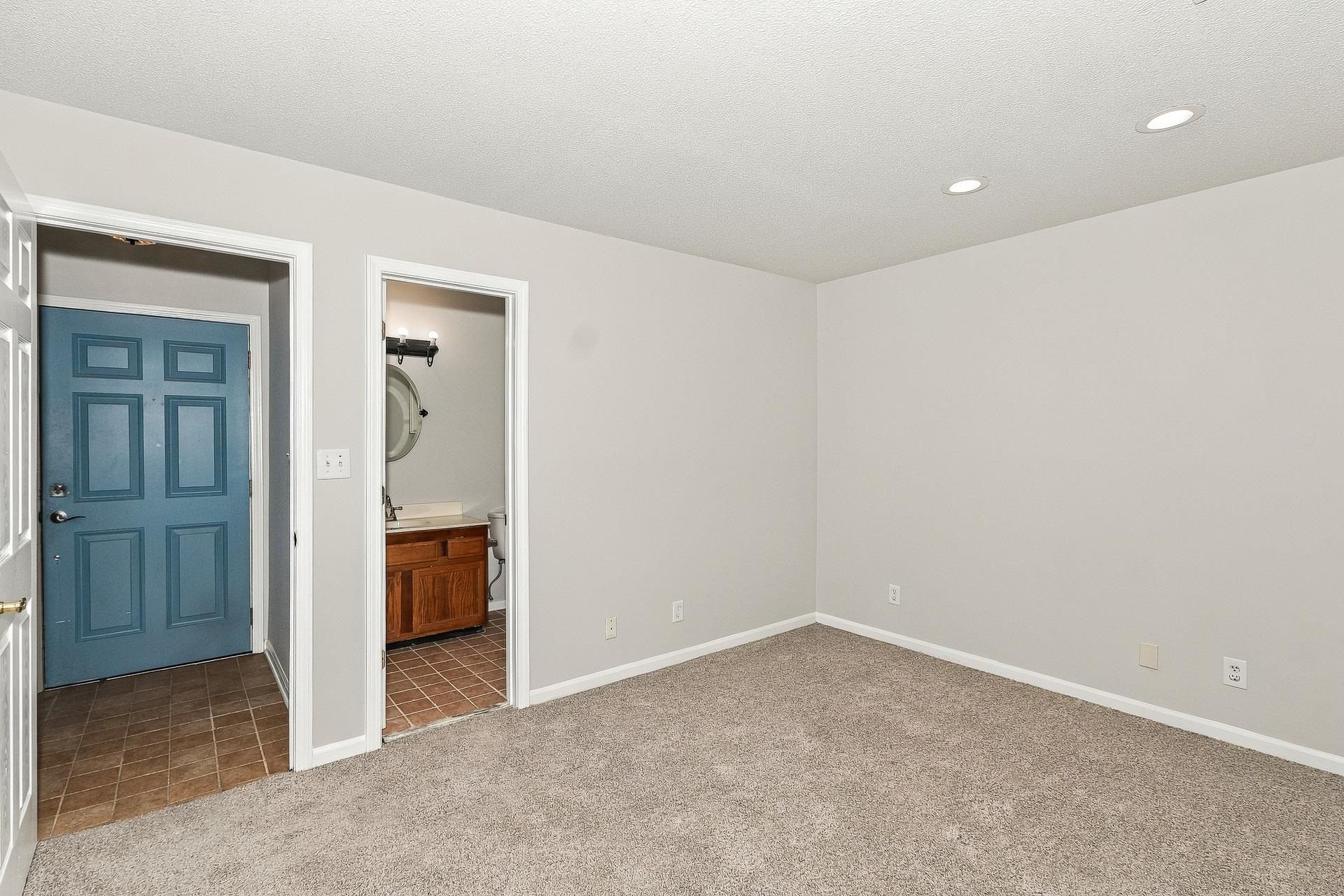 305 Indian Wells Ct. Photo 13