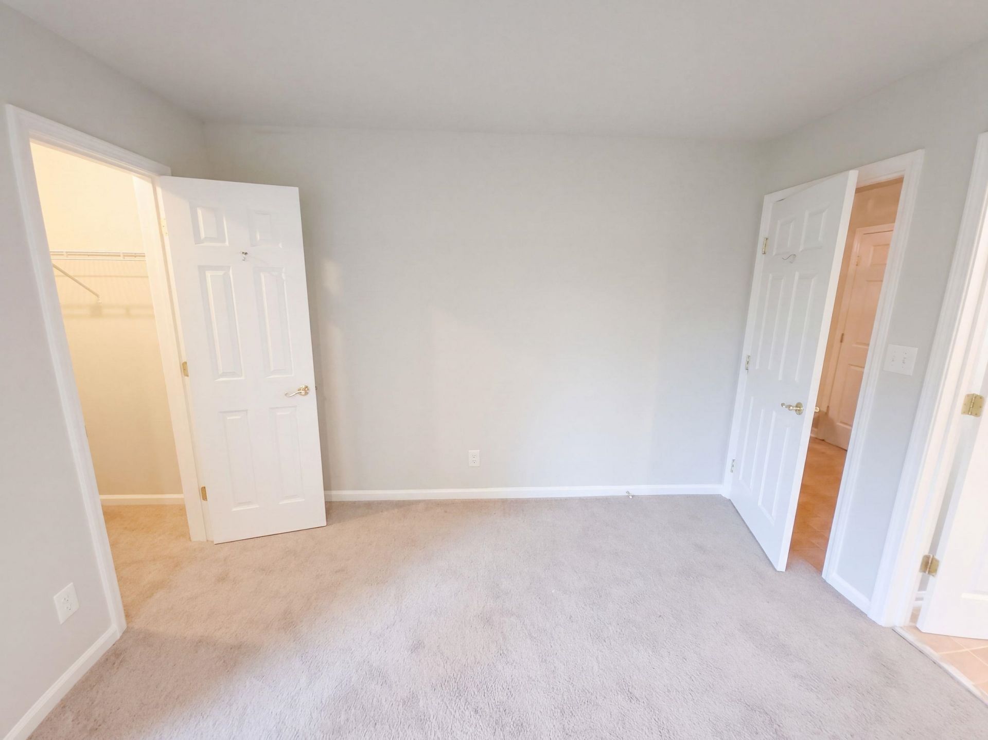 305 Indian Wells Ct. Photo 15