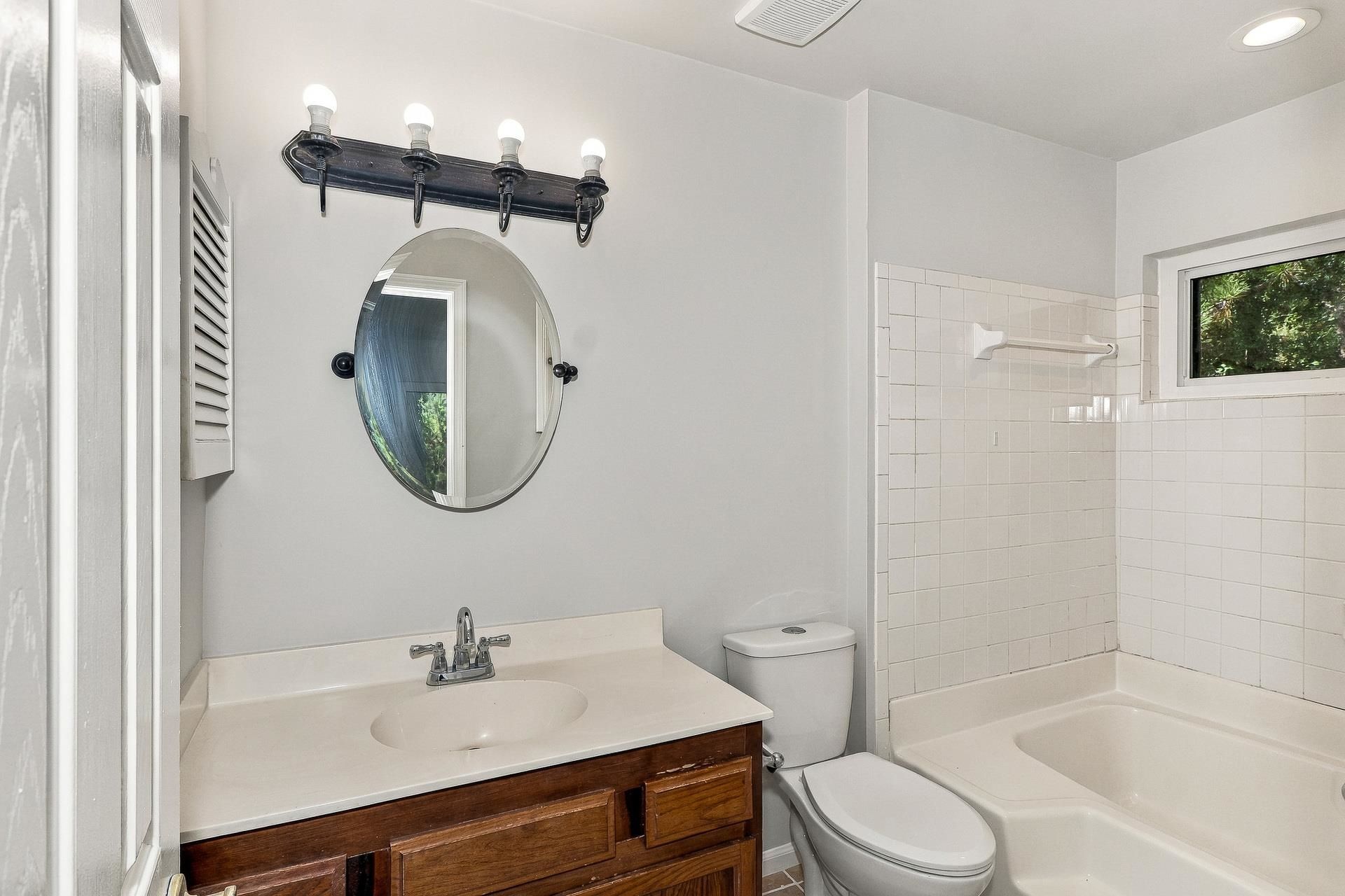 305 Indian Wells Ct. Photo 18