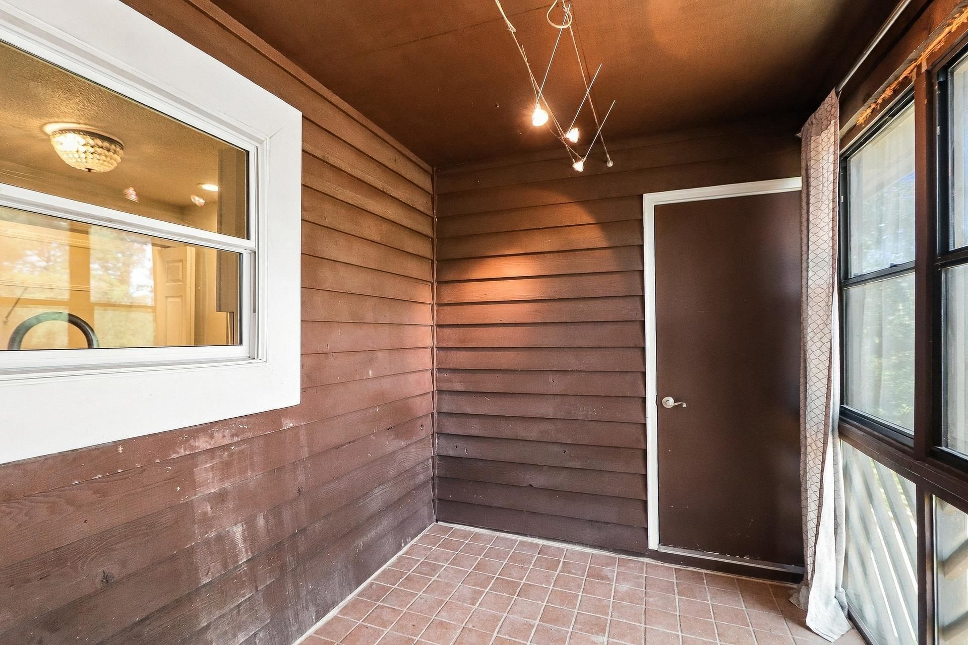 305 Indian Wells Ct. Photo 31