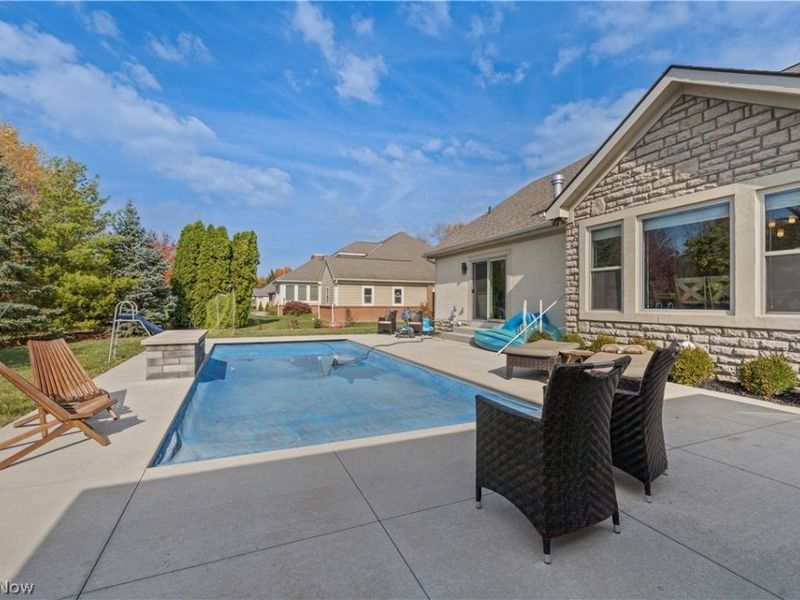 6037 Baronscourt Way, Dublin, OH 43016 Photo 8