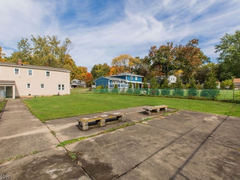 2361 Weymouth Road, Hinckley, OH 44233 Photo 4