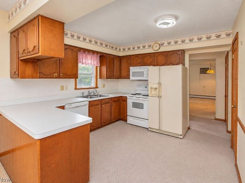 2361 Weymouth Road, Hinckley, OH 44233 Photo 8