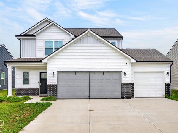 4032 Sedgewick Lane, Columbus, IN 47201