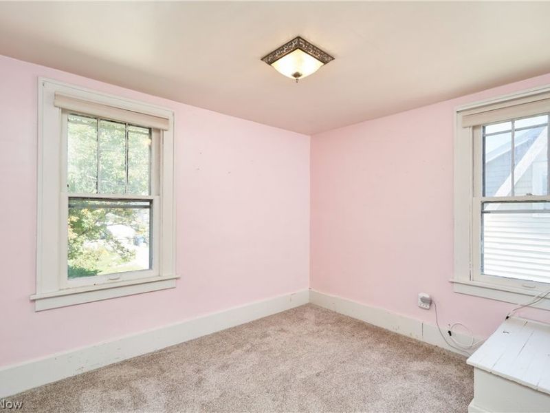940 Falls Avenue, Cuyahoga Falls, OH 44221 Photo 13