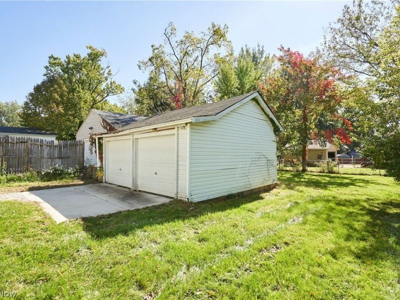 940 Falls Avenue, Cuyahoga Falls, OH 44221 Photo 20