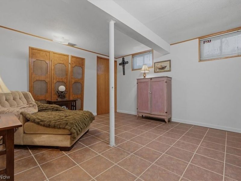 1598 Gene Street, Belpre, OH 45714 Photo 32