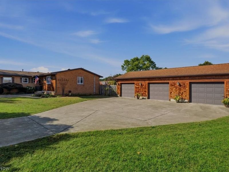 1598 Gene Street, Belpre, OH 45714 Photo 5