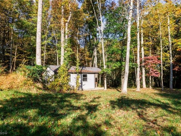 6985 Brush Run Road , Cambridge, OH 43725