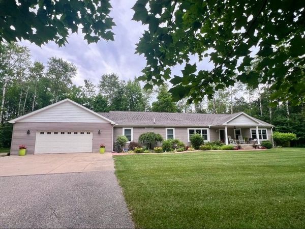 6267 S Oak Road, Grayling, MI 49738