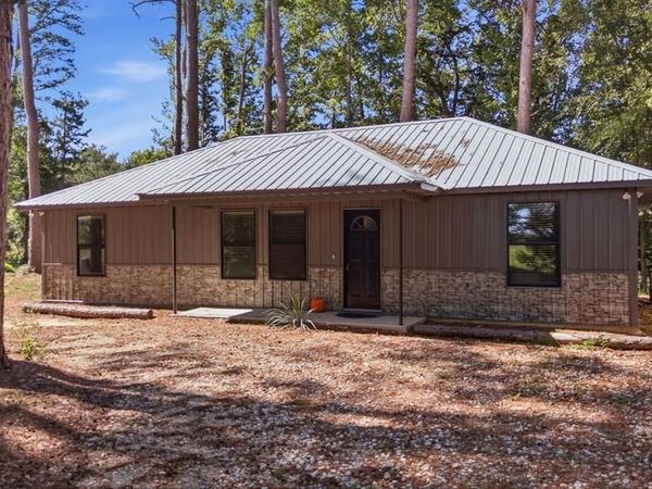 167 CR 3689 , No City, TX 75755