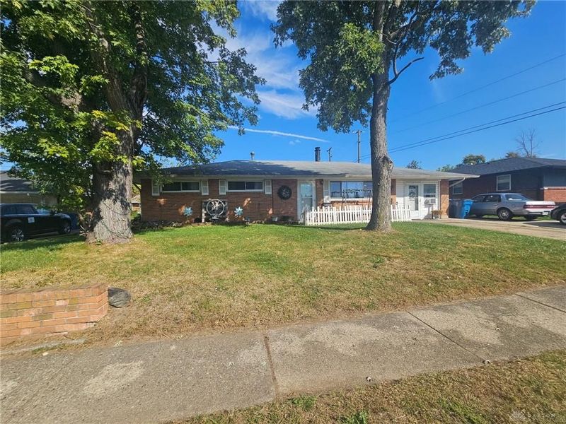 6625 Harshmanville Road, Huber Heights, OH 45424 Photo 2