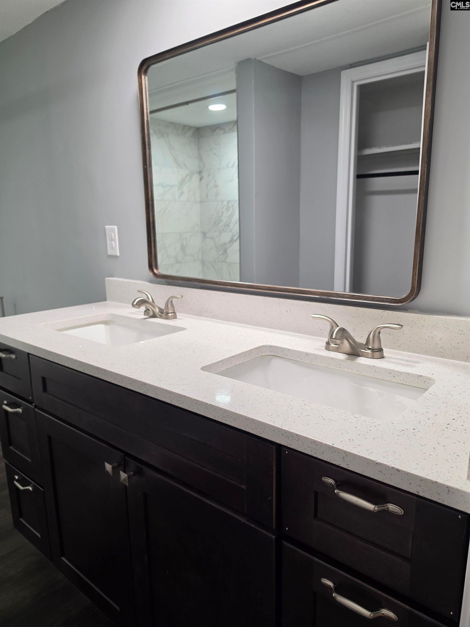 172 Glencrest Drive  Photo 10